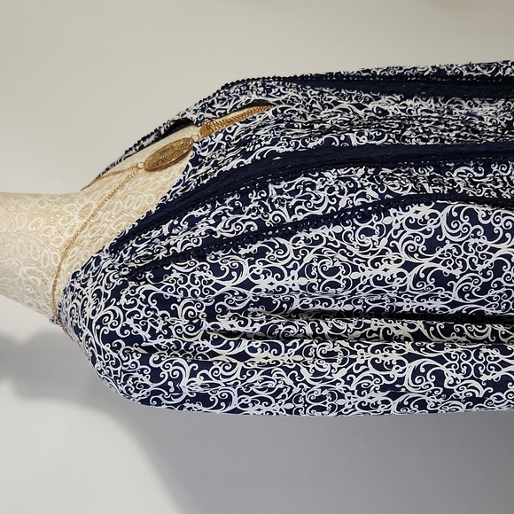 Great Northwest Womens Size XL Blue Pin Tuck Lace Accent Button Down Peasant Top - Picture 6 of 14